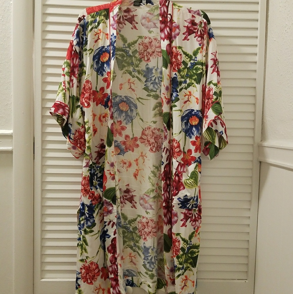 Floral robe
